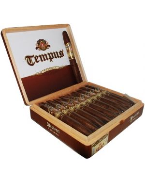 Alec Bradley Tempus Natural Magistri