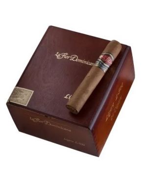 LA FLOR DOMINICANA LIGERO L500